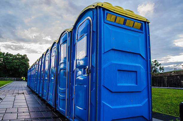 Best Portable restroom trailer rental  in Silverdale, WA
